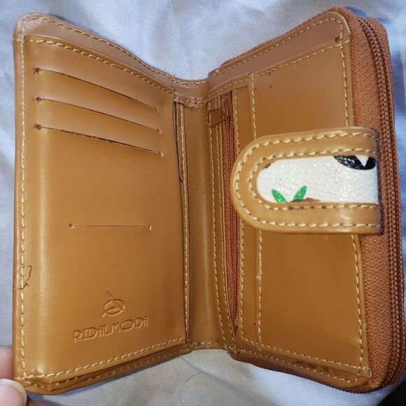 RIDALMODA White & Brown Designer-Inspired Compact Card Holder Wallet – Slim - Picture 3 of 6